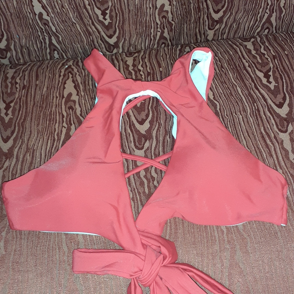 NWOT RED 2 PIECE BIKINI TIE TO THE FRONT AND SIDE WOMEN'S SIZE S